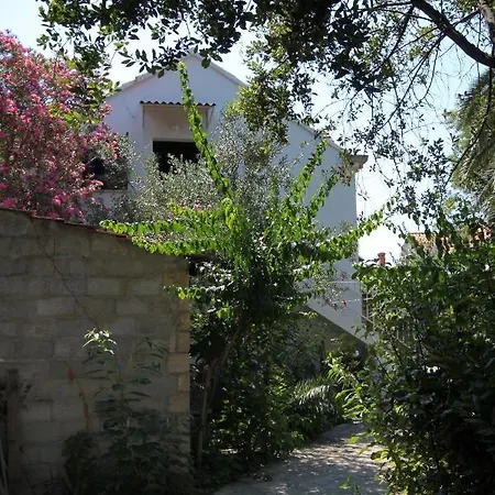 Seaside Holiday House Cavtat, Dubrovnik - 9113 Holiday home *